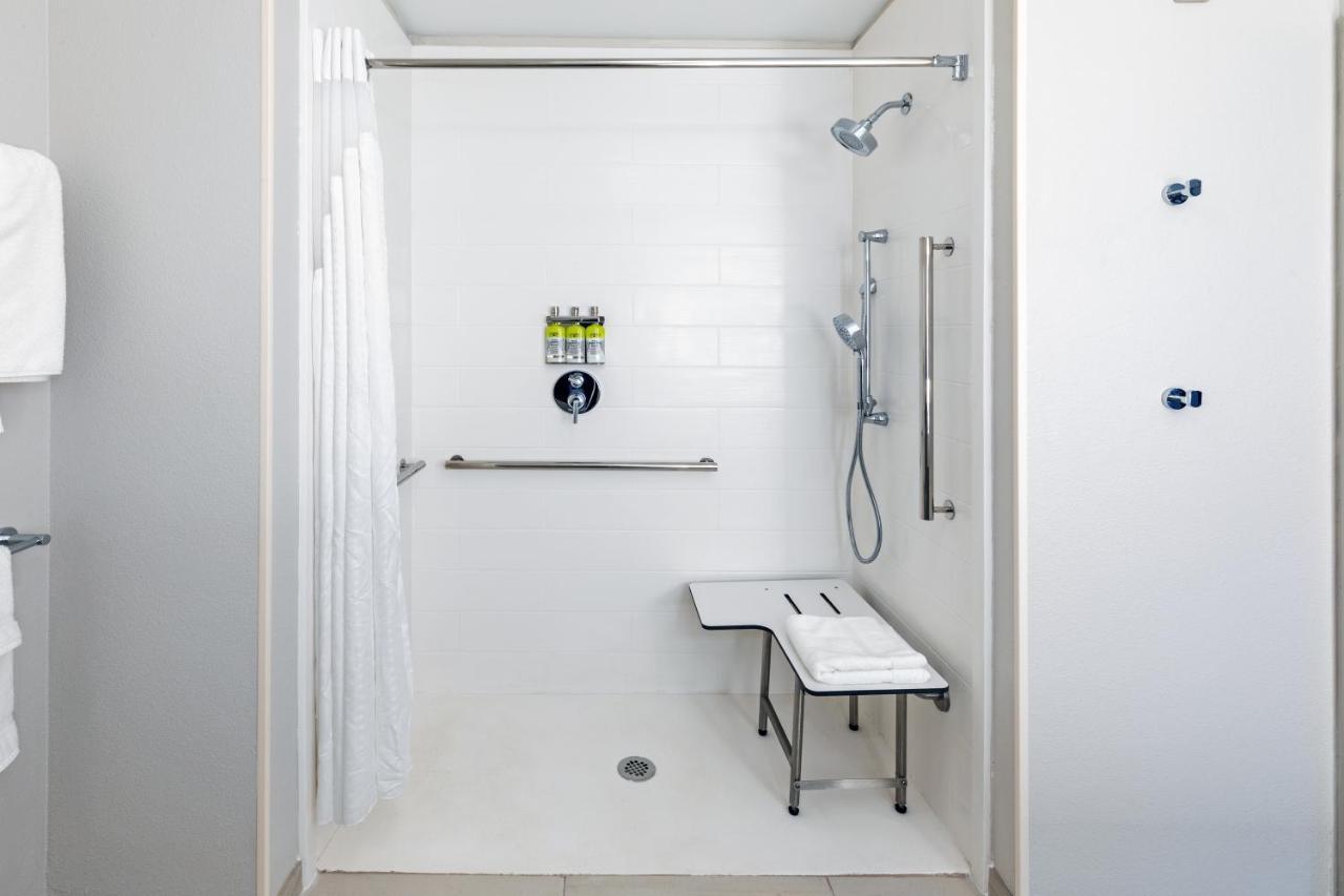 Holiday Inn Express & Suites - Parsons By Ihg Ngoại thất bức ảnh