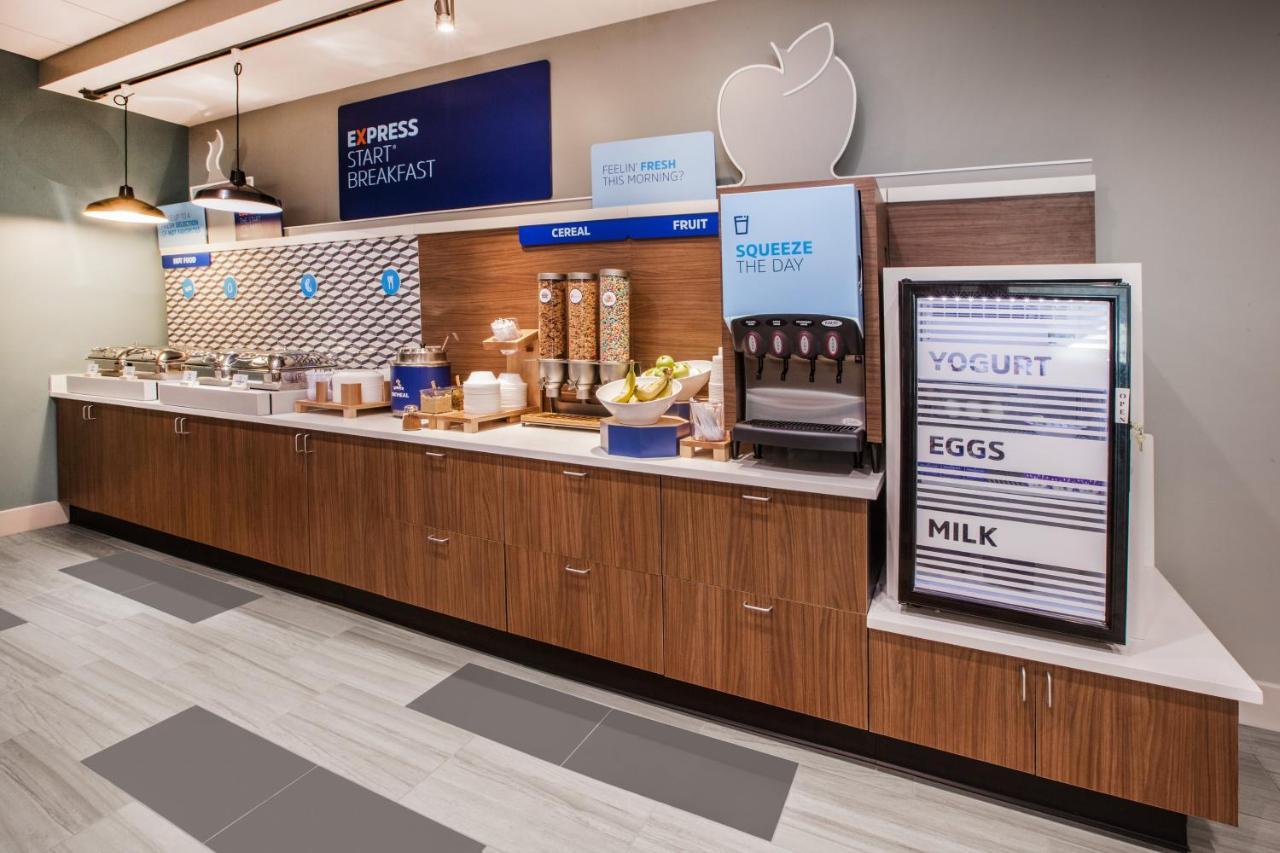 Holiday Inn Express & Suites - Parsons By Ihg Ngoại thất bức ảnh